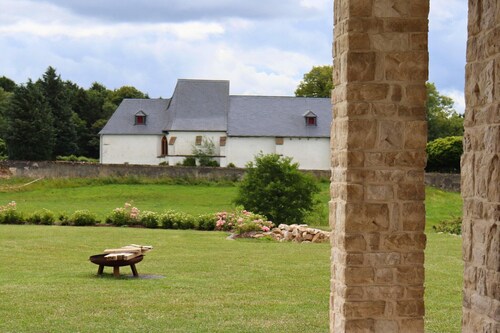 Eifel finca with whirlpool and garden lounge