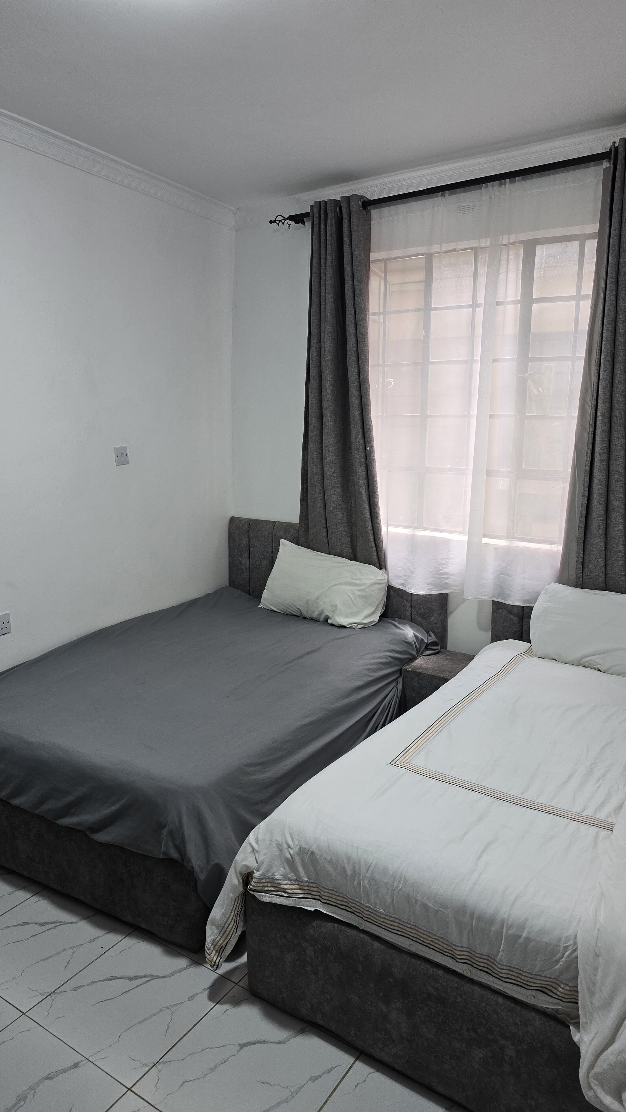 Deluxe Apartment | Free WiFi