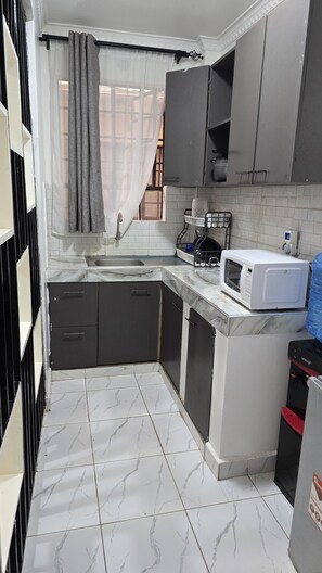 豪華公寓 | 私人廚房 | 迷你雪櫃、微波爐、焗爐、爐具