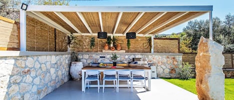 Restauration extérieure