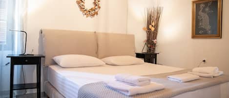 Apartment, 1 Bedroom, Smoking, Balcony