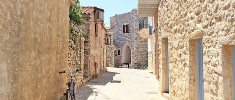 Enceinte de lâhĂ©bergement