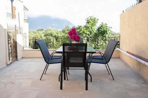 Areopolis Central Apartment