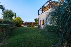 Garden - Mera Villa (Rethymno)