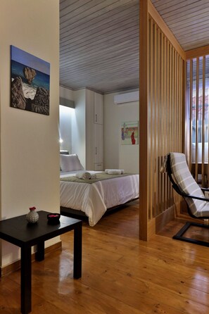 Studio, 1 Bedroom, Smoking, Kitchen | 1 bedroom, bed sheets - Helianthi Apartment (Chania)