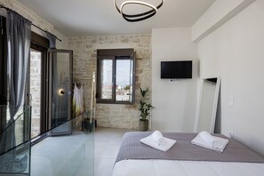 2 bedrooms, free cots/infant beds, bed sheets - Stone Project Villa (Rethymno)