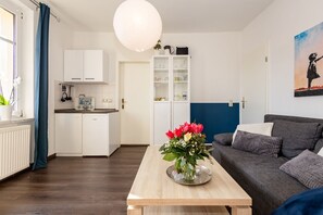 TV, DVD player, ping pong - Vacation apartment Traumfänger - Holiday apartment Traumfänger in Rerik - Comfortable (Rerik)