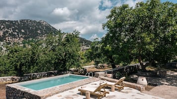 Ferienhaus, 1 Schlafzimmer, eigener Pool | Blick vom Balkon