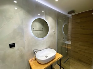 Apartment, 3 Bedrooms, Smoking, 2 Bathrooms | Bathroom - Ionias Seaside Apartment (Rethymno)