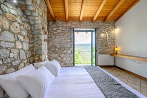 Villa, 5 Bedrooms, Private Pool, Mountain View - Manousaki Villa (Agios Vasileios)