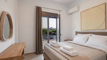 Villa, 4 camere da letto, piscina privata, vista montagna | 4 camere, culle/letti per bambini (gratuiti), lenzuola