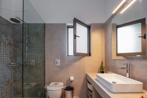 Villa, 4 Bedrooms, Private Pool, Mountain View | Bathroom - Angeliana Villa (Mylopotamos)