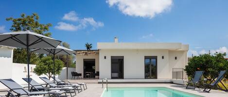 Villa, 4 Bedrooms, Private Pool, Mountain View | Balcony view