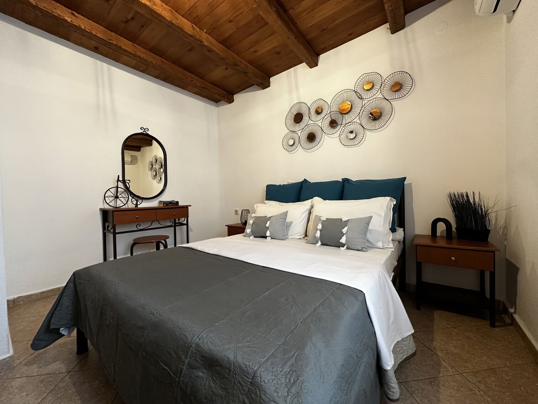 Villa, 4 Schlafzimmer, Raucher, eigener Pool | 4 Schlafzimmer, kostenlose Babybetten, Bettwäsche