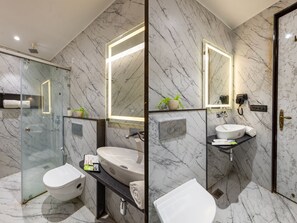 Shower, free toiletries, hair dryer, slippers