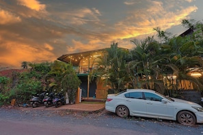 Façade de l’hébergement