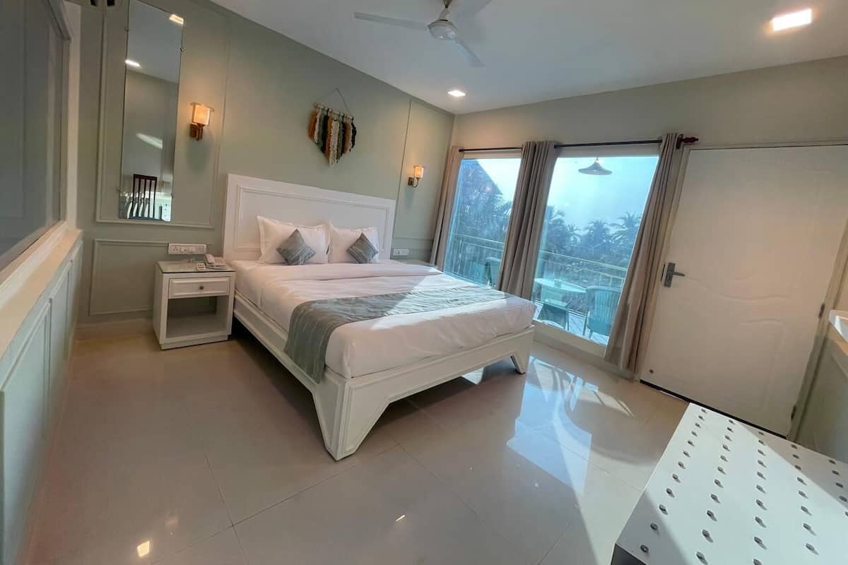 Super Deluxe Room | Desk, laptop workspace, free WiFi, bed sheets