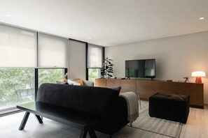 Tv och kontor