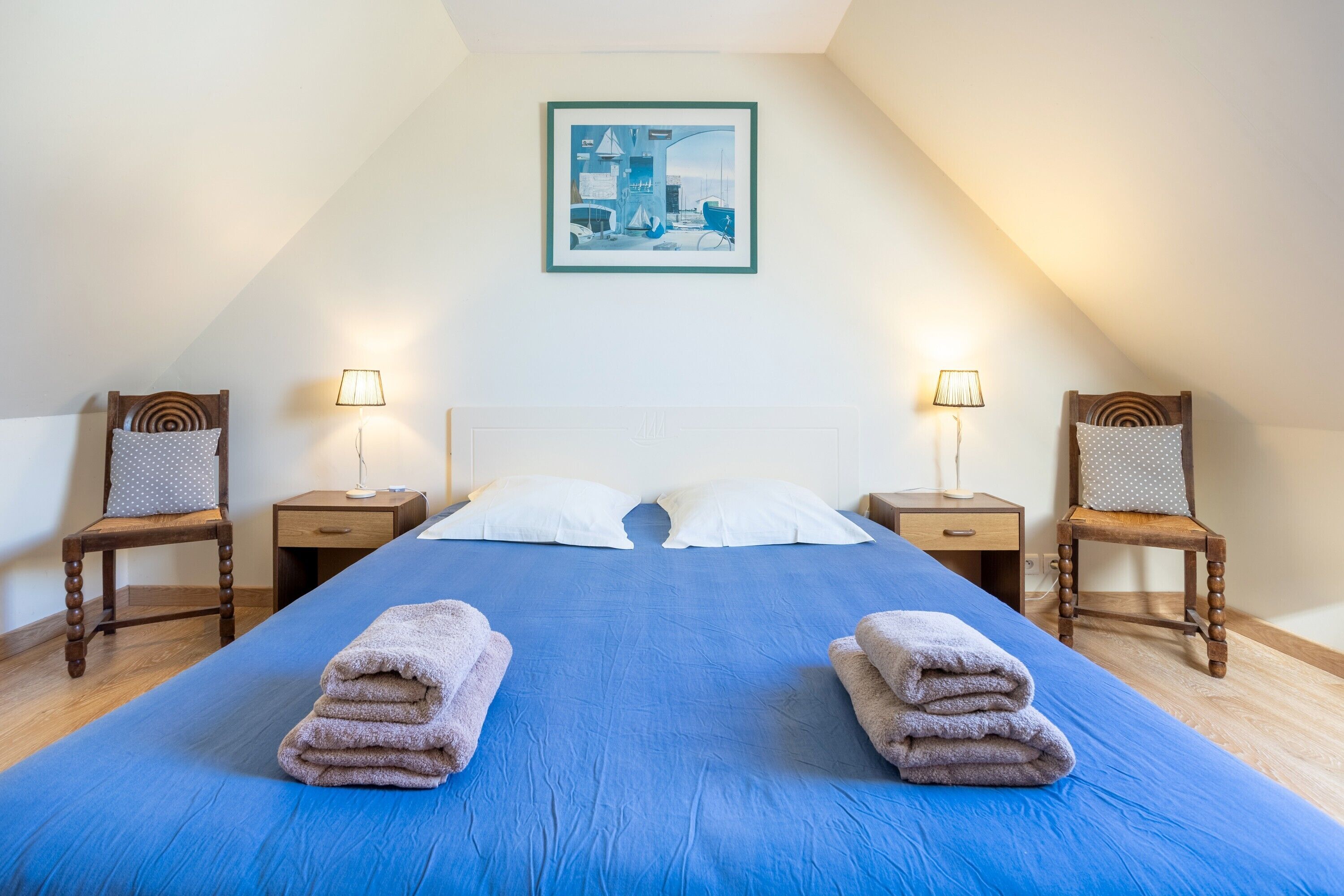 Bügeleisen/Bügelbrett, WLAN, Bettwäsche