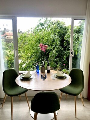 Dining - Luxury apartment with pool and panoramic views. (Santa Ursula)