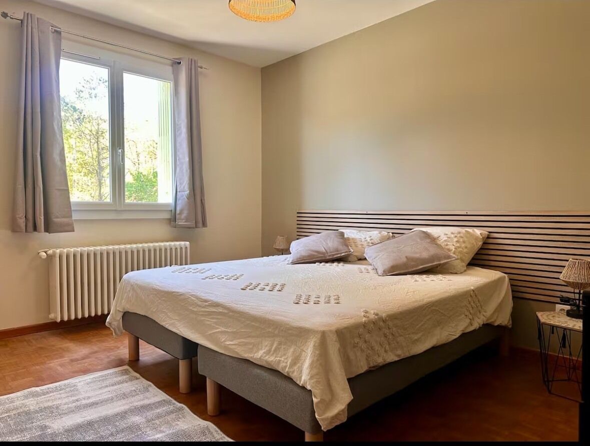 Accès Internet, draps fournis