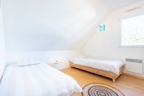 Fer et planche à repasser, Wi-Fi, draps fournis