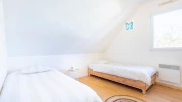 Bügeleisen/Bügelbrett, WLAN, Bettwäsche