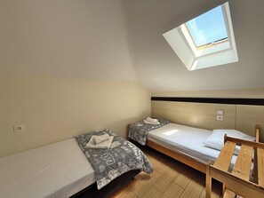 Iron/ironing board, WiFi, bed sheets - Arhontisa Studios by SDR (Paralia)