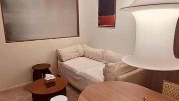 Dobbeltrom – comfort, byutsikt | Oppholdsområde