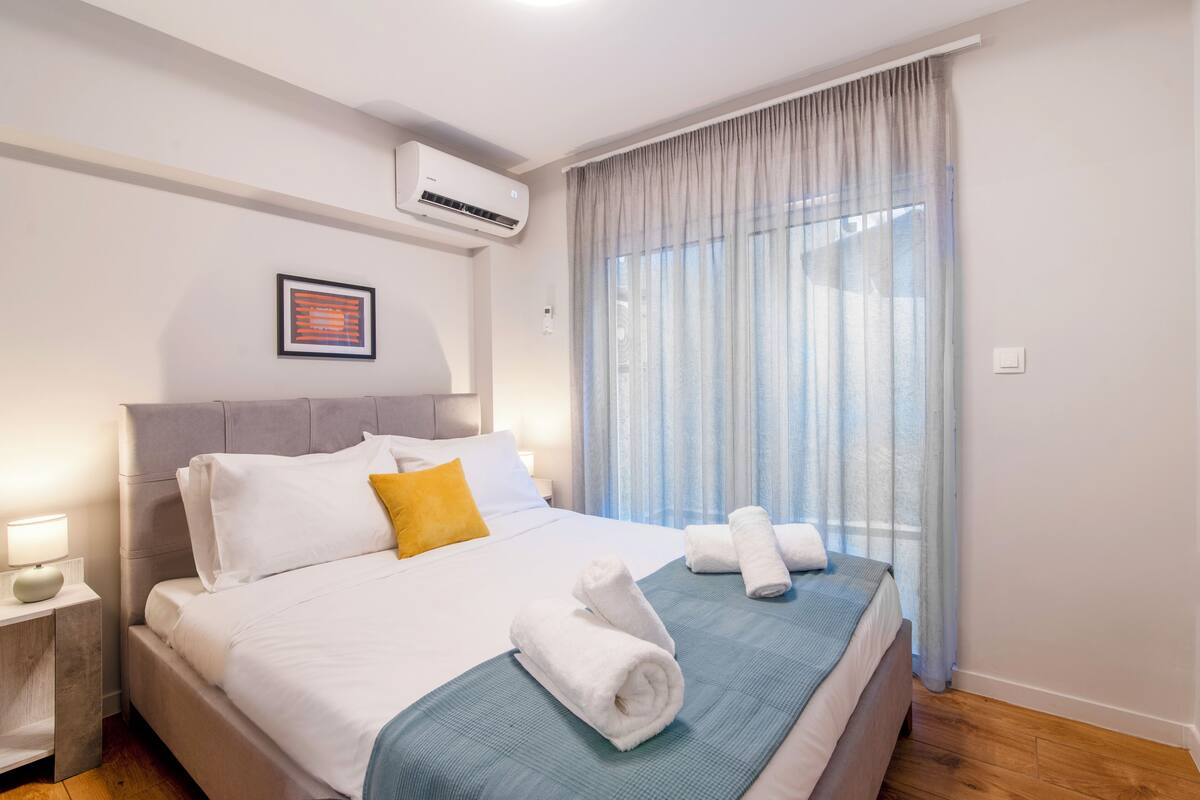 Comfort Διαμέρισμα, Αίθριο | Κουρτίνες συσκότισης, ηχομόνωση, σίδερο/σιδερώστρα, δωρεάν Wi-Fi 