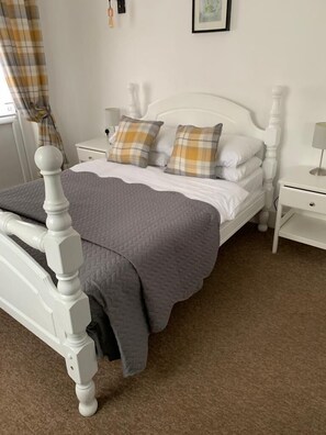 Dobbeltrom – basic | Strykejern/-brett og wi-fi (inkludert)