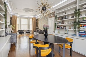 Interior - Grand Glenluce, by Veeve (London)