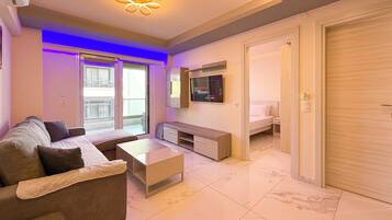 Bügeleisen/Bügelbrett, WLAN, Bettwäsche