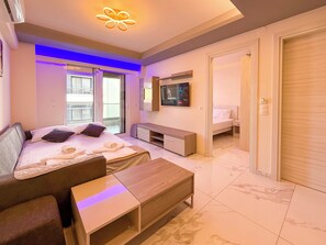 Bügeleisen/Bügelbrett, WLAN, Bettwäsche