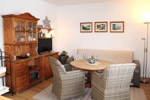 Dining - Vacation between sea & Bodden (Ahrenshoop)