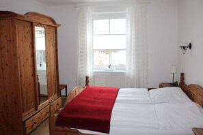 1 bedroom, free WiFi, bed sheets - Vacation between sea&Bodden (Ahrenshoop)