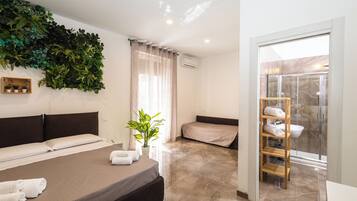 Escritorio y wifi gratis