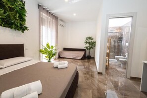 Bàn, truy cập Internet không dây miễn phí 