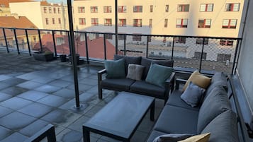 Comfort-Apartment, Veranda, Blick auf den Innenhof | Lanai (Veranda)