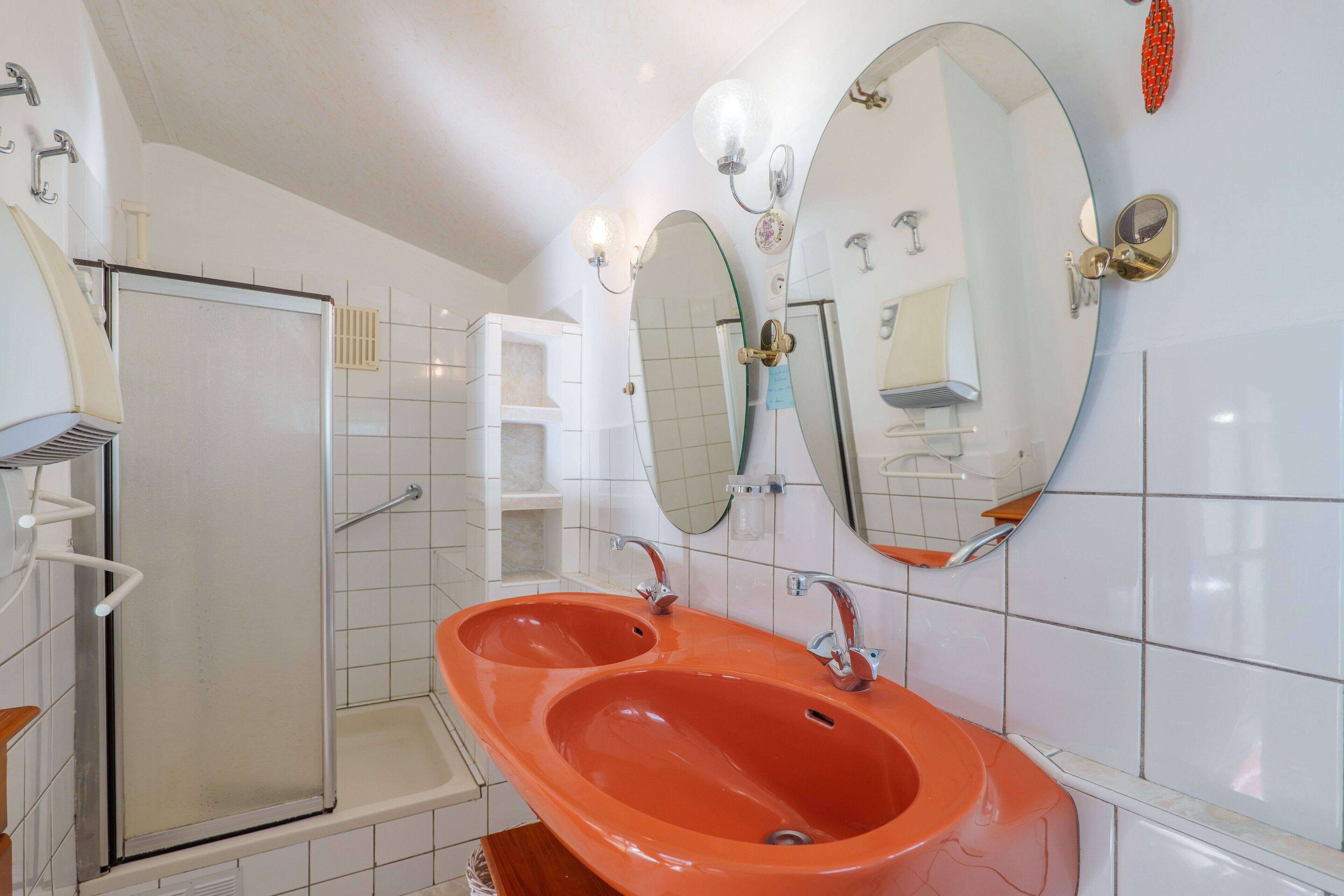 Dusche, Haartrockner