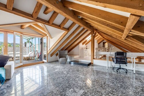 Stunning apartment with roof terrace