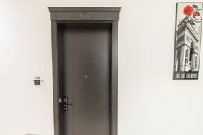 Interior - LP149.1 -Fabulous 1-bedroom apartment with AC in vibrant Riyadh (Riyadh)