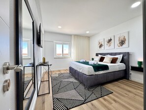 2 bedrooms, bed sheets - Albufeira Shine by Homing (Albufeira)