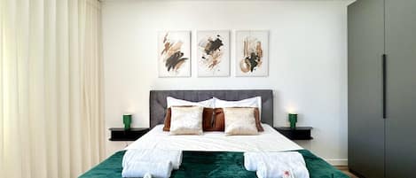 2 bedrooms, bed sheets