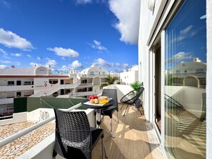 Balcony - Albufeira Shine by Homing (Albufeira)