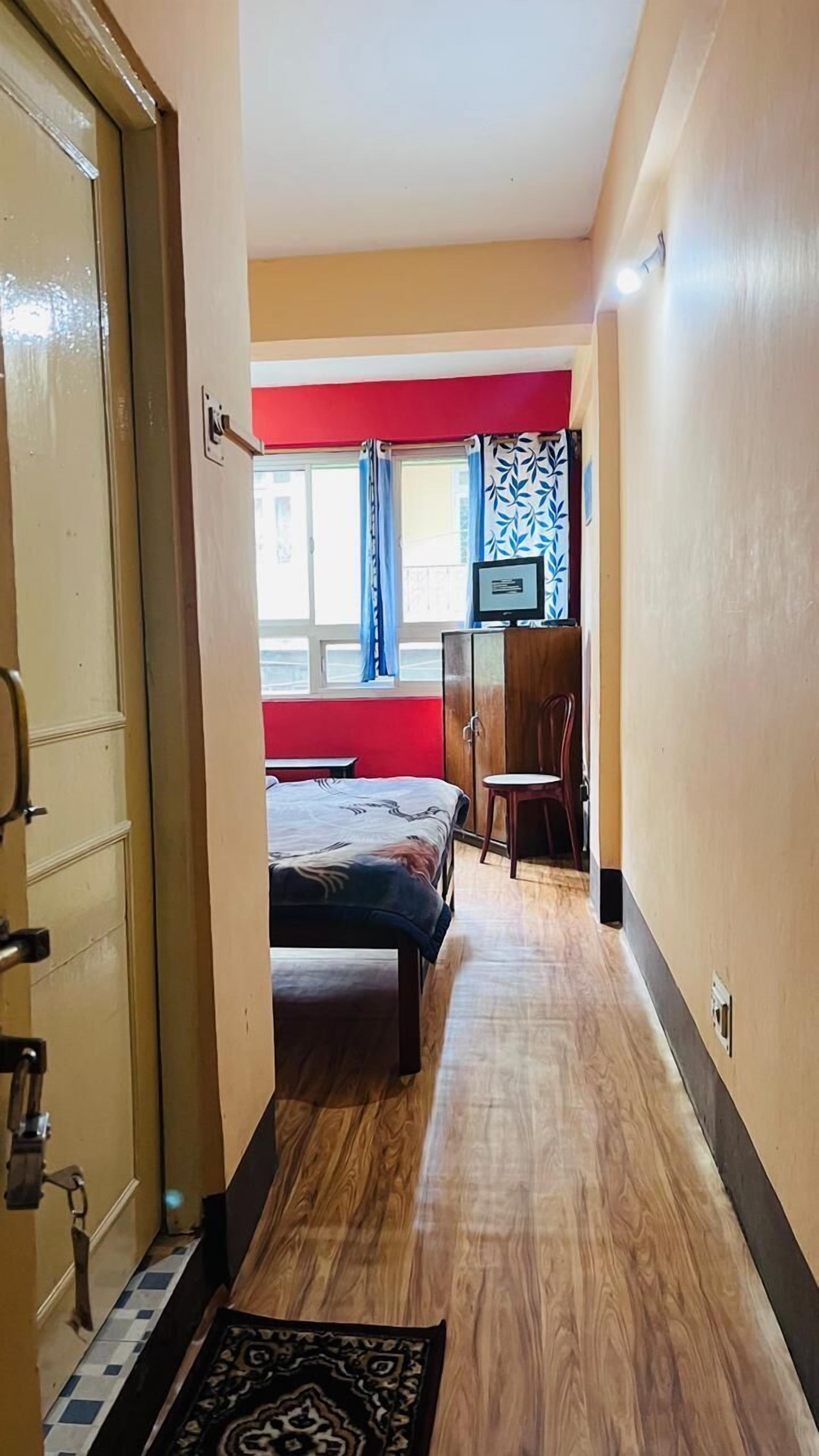 Habitación doble estándar | Escritorio y wifi gratis 