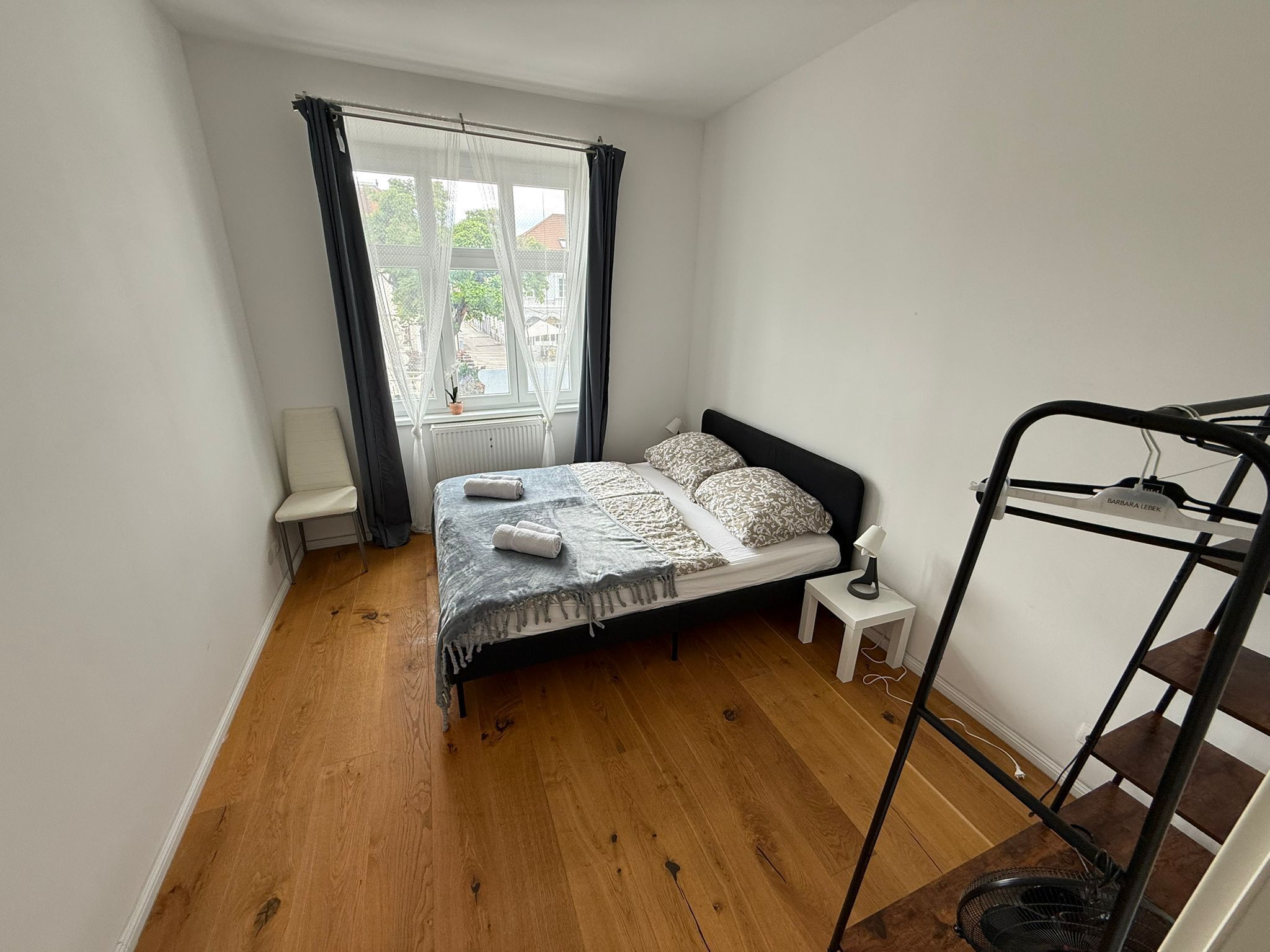 Bügeleisen/Bügelbrett, WLAN, Bettwäsche