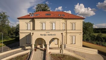 Voorkant van accommodatie