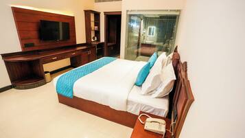 Deluxe Double Room, City View