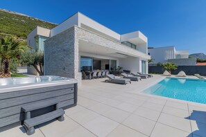 Pool - Villa4islands 1/Luxury stay, Epic sea view & 70 m2 Infinity pool (Kaštel Stari)